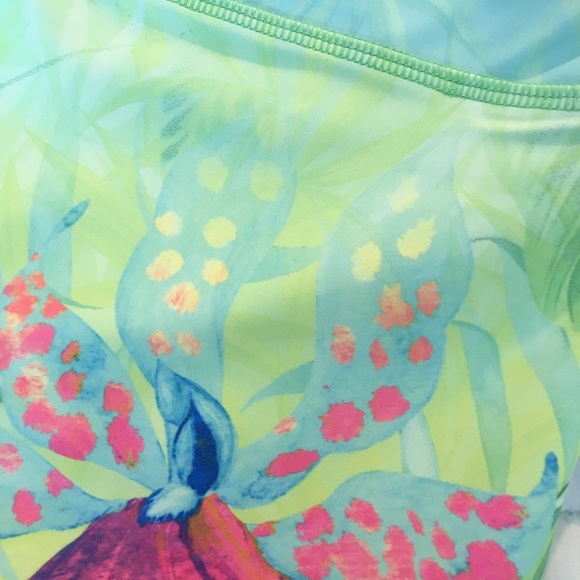 Ocean Floral Paddle Board Shorts - Picture 3 of 3